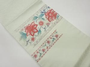 横段に花唐草模様刺繍名古屋帯